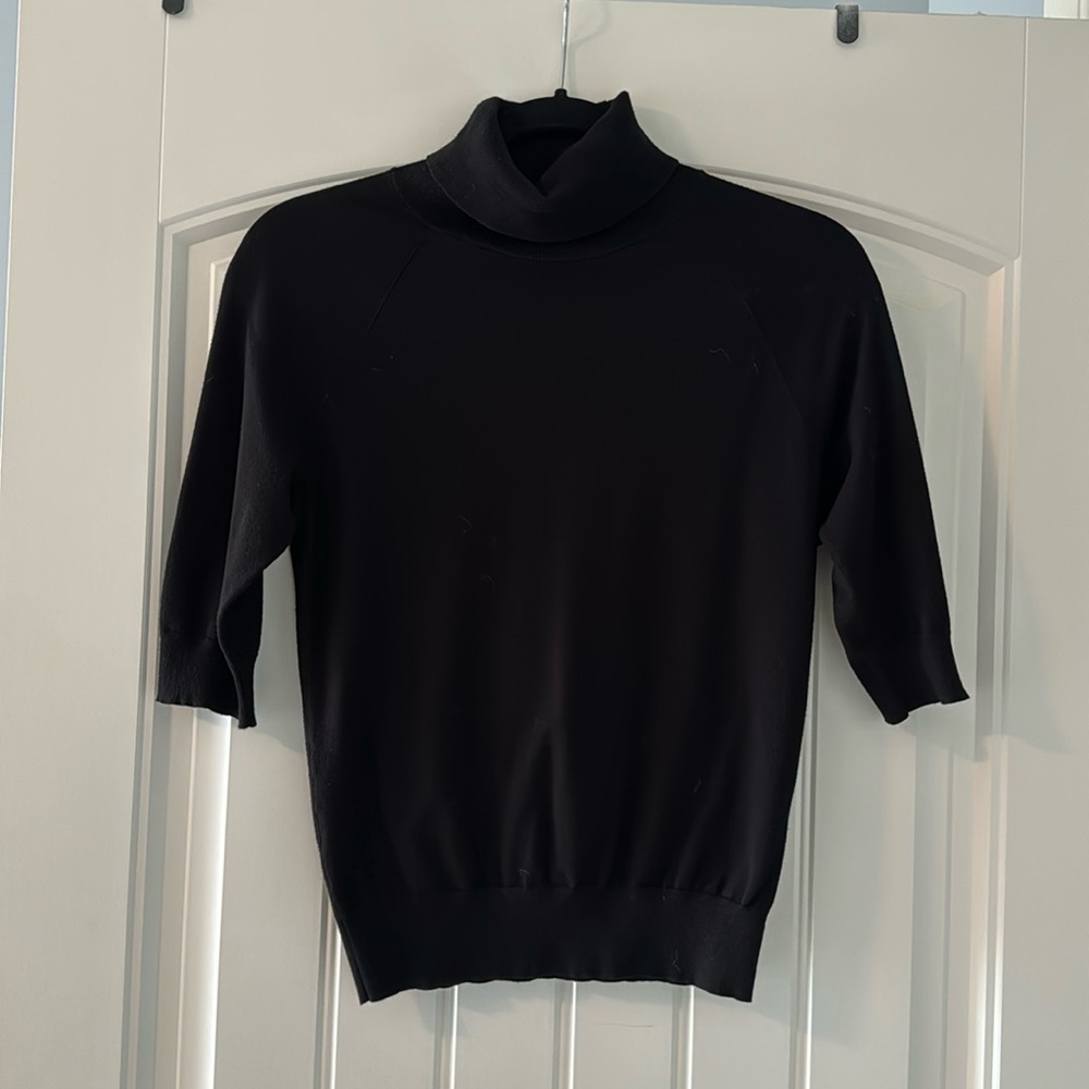 Ladies knit sweater
